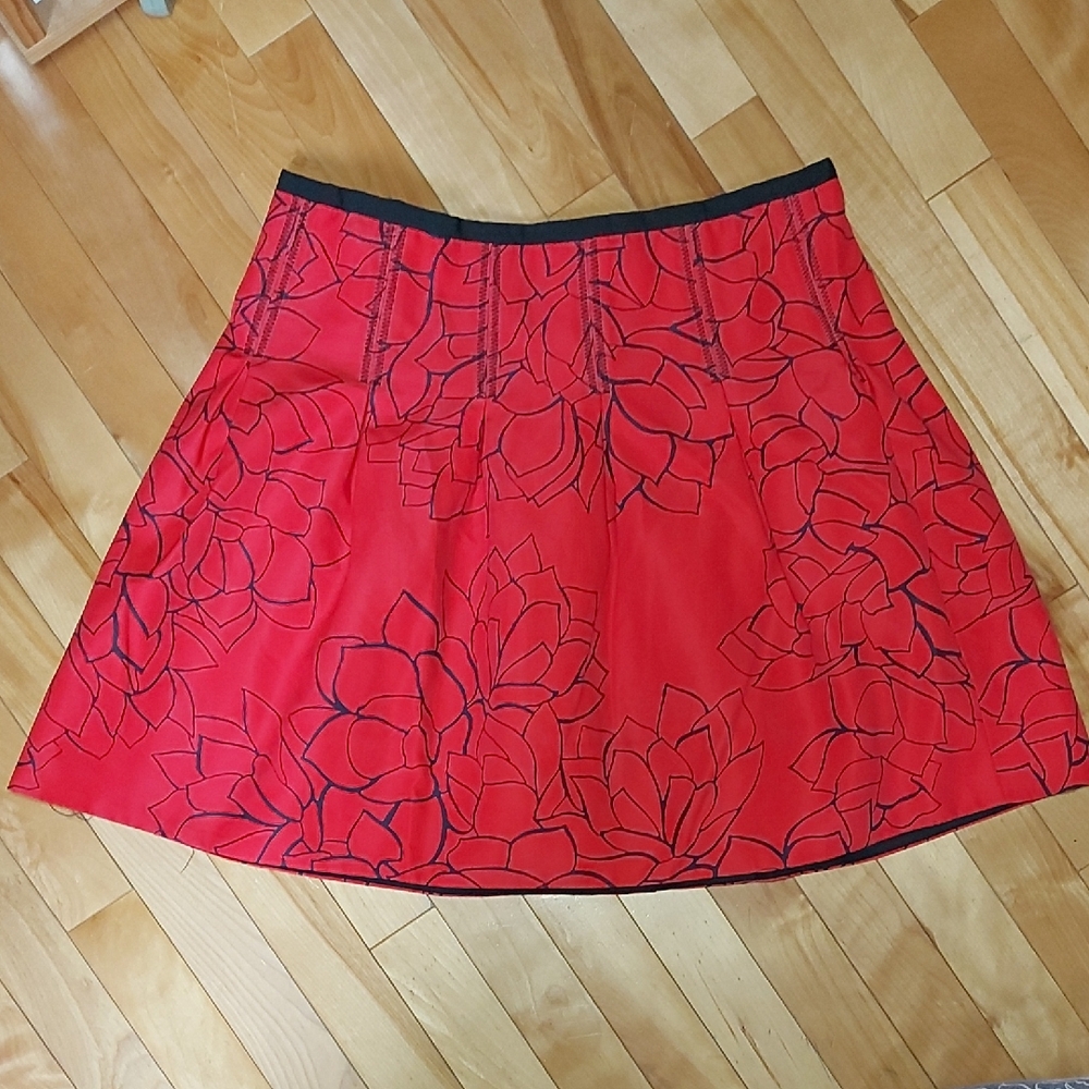 GAP Red A-Line Skirt with Black Floral Outline
